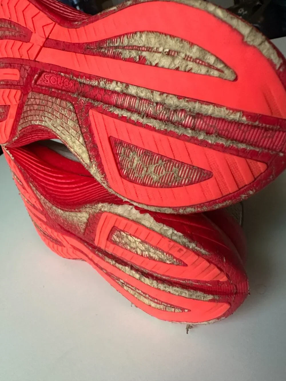Saucony Endorphin Speed 3 Running Shoes White/ViZiRed Women's 10 - Picture 14 of 16